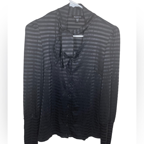 Bebe black bow tie button up blouse - Picture 2 of 4